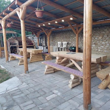 Fenyofa Vendeghaz Hotel Szilvásvárad Екстериор снимка