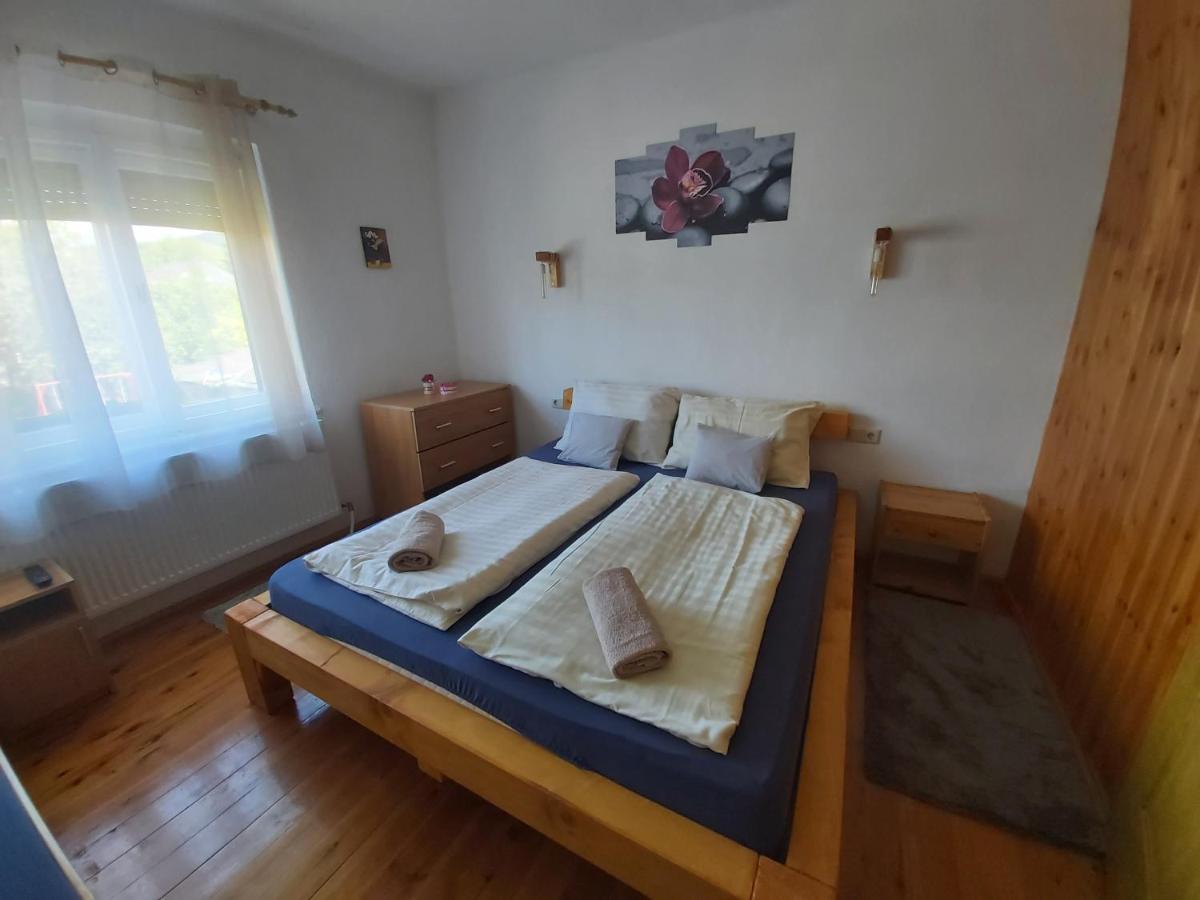 Fenyofa Vendeghaz Hotel Szilvásvárad Екстериор снимка
